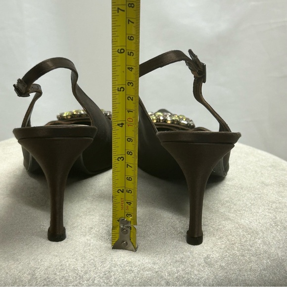 Stuart Weitzman brown satin sling back low heel gem jewelled buckle formal Sz 11 - Picture 9 of 13